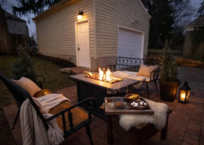 Holiday home Moody Dream | King + Garage + Netflix Pittsburgh